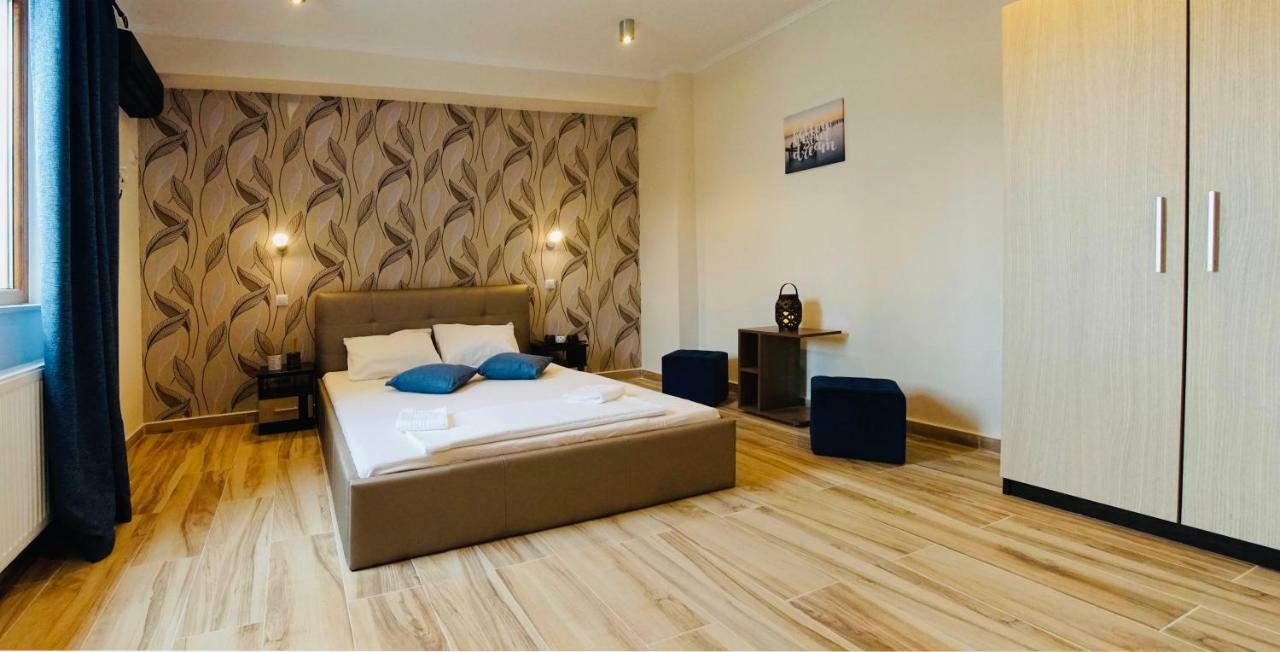 Byzanthin Hostel *